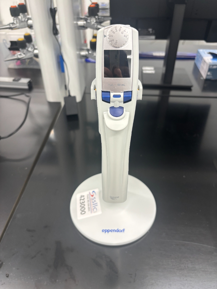 Image of Eppendorf Repeate E3x Pipet Controller